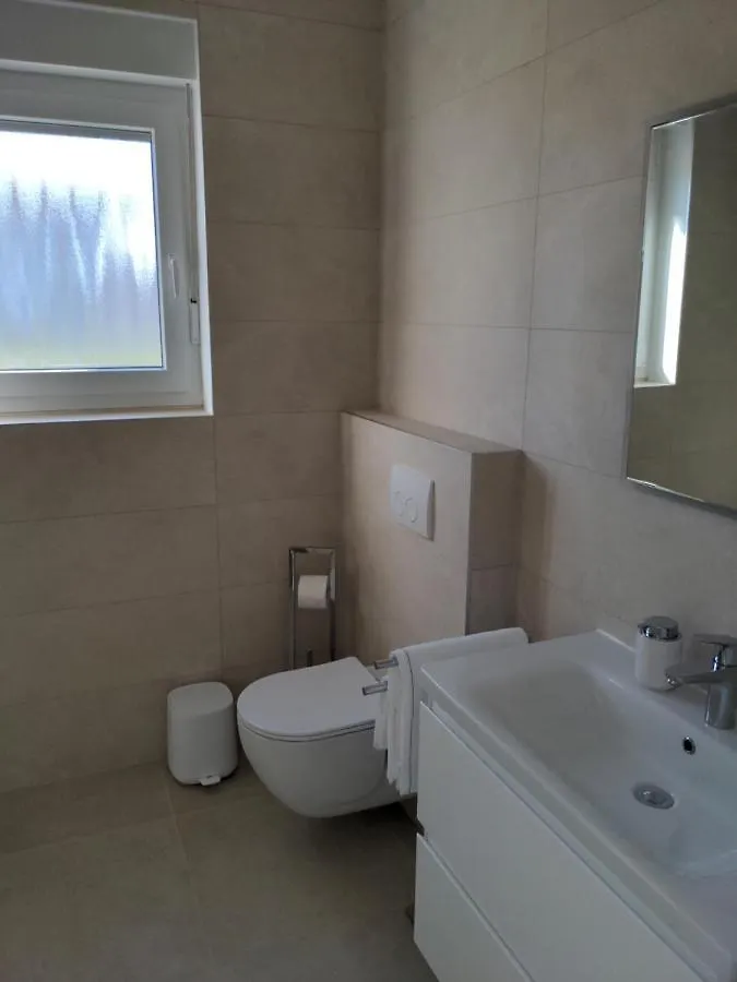 Apartment Deluxe In Nin 50 Meters From The Sea By Tourist Agency Leut 0*,